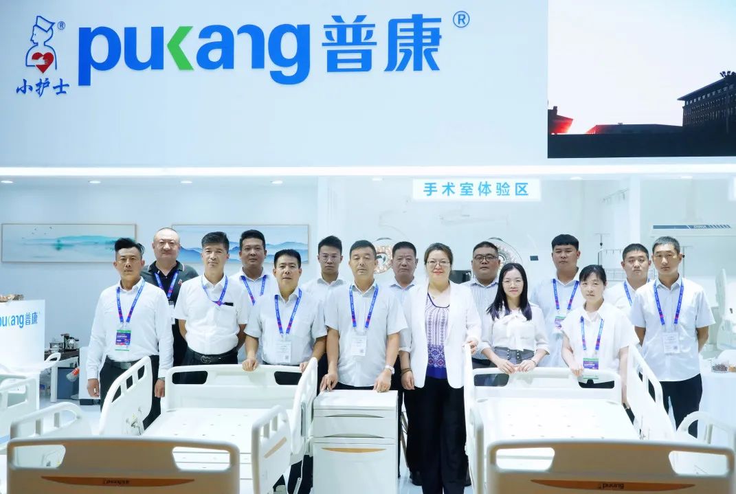 yd2333云顶电子游戏医疗,小护士医疗设备,全国医院建设大会